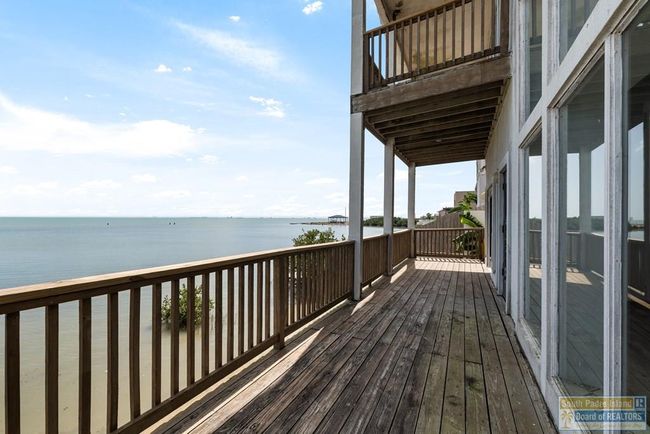 1810 N Shore Dr, House other with 3 bedrooms, 3 bathrooms and 2 parking in Port Isabel TX | Image 10