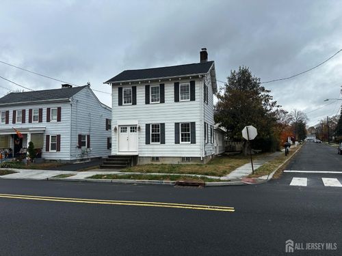 47 Church St, Allentown, NJ, 08501-1627 | Card Image