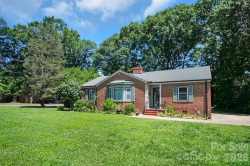 712 Home Trl, Gastonia, NC, 28052-5383 | Card Image
