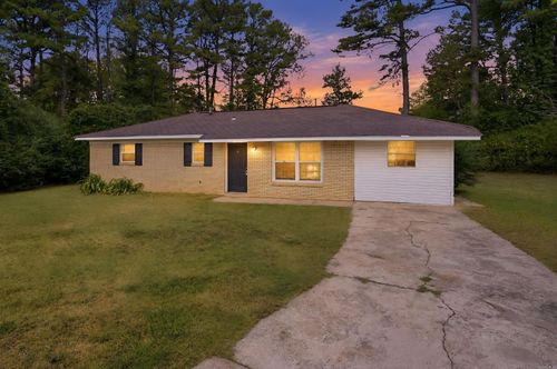 6 Betty Jean Cir, Little Rock, AR, 72209-3402 | Card Image