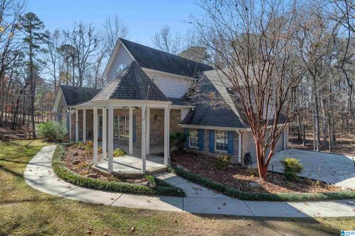 65 Ridgecrest Ln, Trussville, AL, 35173-4164 | Card Image