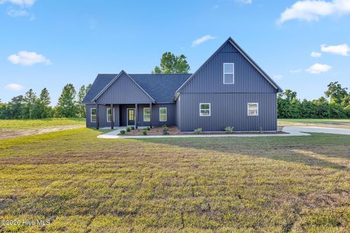 296 Haywood Dr, Richlands, NC, 28574 | Card Image