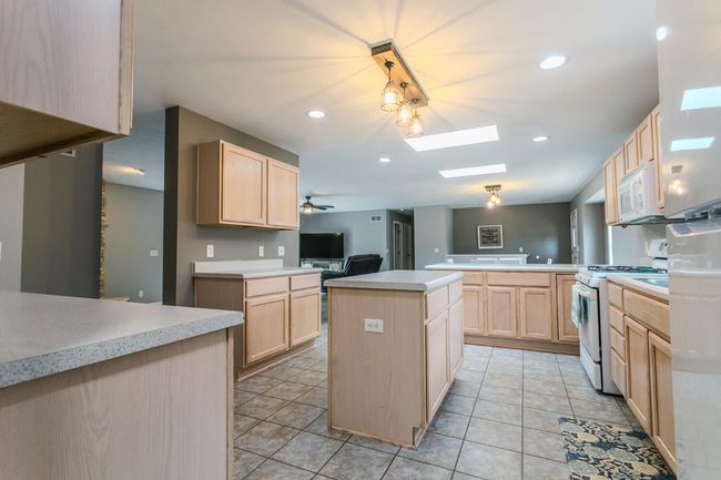 HousePhotos-18 | Image 32
