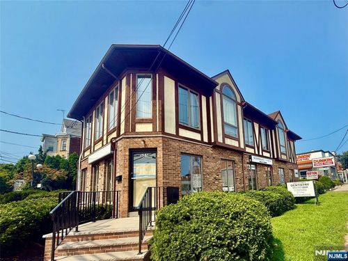 521 Van Houten Avenue, Clifton, NJ, 07013 | Card Image