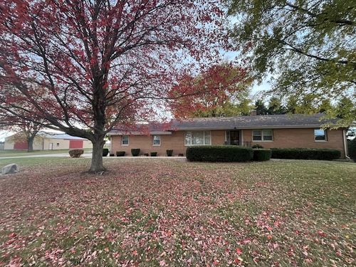 249 N 1900 East Road, Paxton, IL, 60957 | Card Image