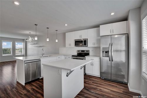 4166 Brighton Cir, Saskatoon, SK, S7V0M2 | Card Image