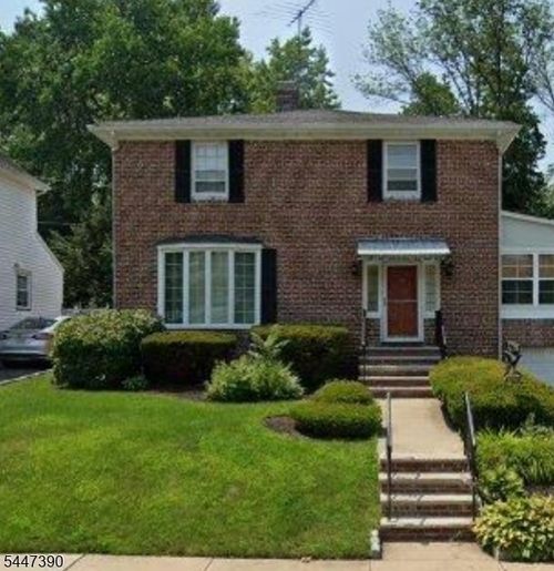 61 Holland Rd, South Orange, NJ, 07079-2711 | Card Image