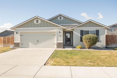 1755 Sw Levant, House other with 4 bedrooms, 2 bathrooms and 2 parking in Mountain Home ID | Image 1