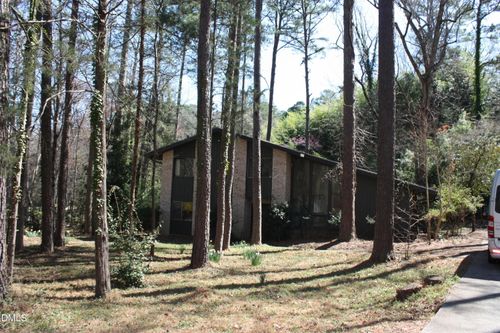 603 Kensington Dr, Chapel Hill, NC, 27514-6730 | Card Image