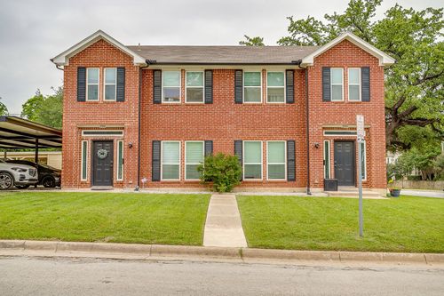 2500 W Cantey St, Fort Worth, TX, 76109-1402 | Card Image