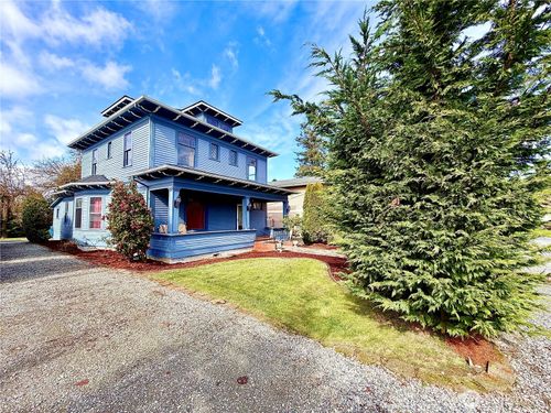 27122 102nd Dr Nw, Stanwood, WA, 98292-8039 | Card Image