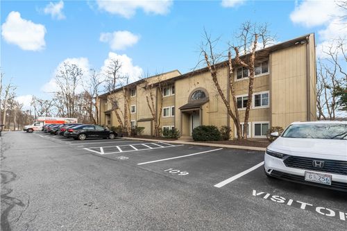 703-400 New River Road, Lincoln, RI, 02838 | Card Image