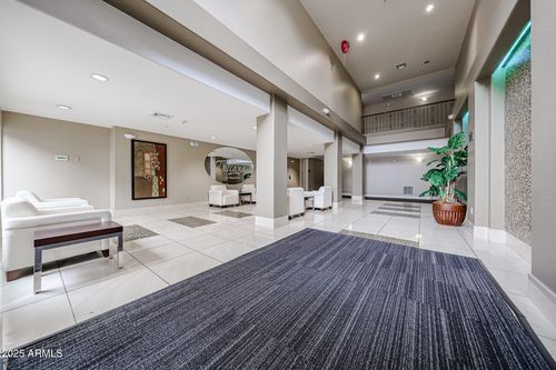 1186-5450 E Deer Valley Dr, Phoenix, AZ, 85054-8118 | Card Image