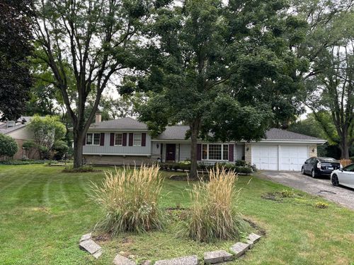 1116 Woodview Rd, Burr Ridge, IL, 60527-4853 | Card Image