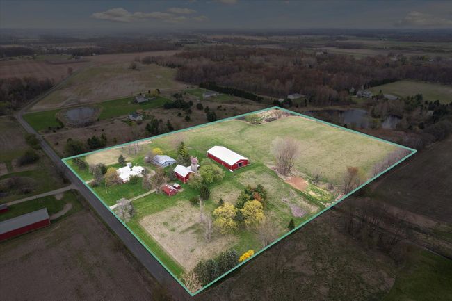 5910 S Corey Rd, Home with 4 bedrooms, 2 bathrooms and null parking in Perry MI | Image 90