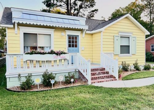 1615 Tyler St, Conway, AR, 72032-3208 | Card Image