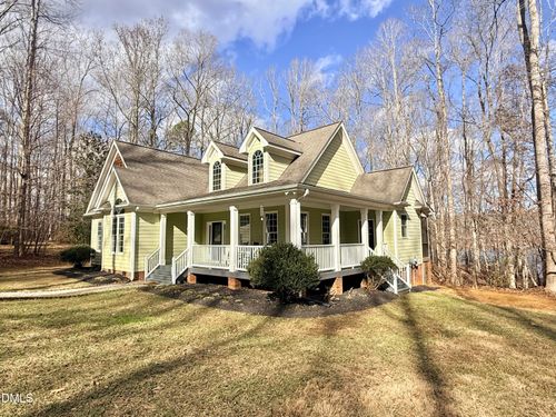 199 Oakwood Ln, Roxboro, NC, 27574-8156 | Card Image