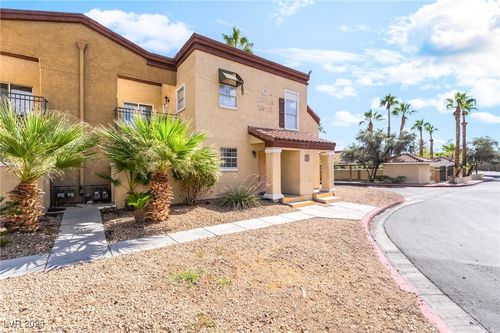 112-2801 N Rainbow Blvd, Las Vegas, NV, 89108-4579 | Card Image