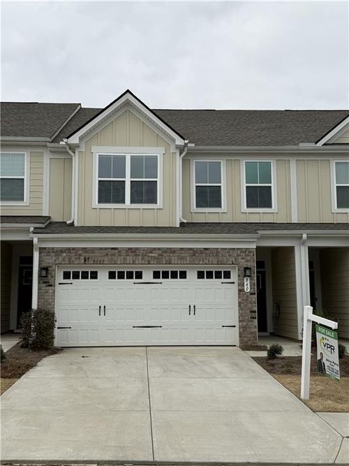 360 Salt Lake Ln, Hoschton, GA, 30548-2821 | Card Image