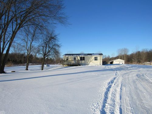 5490 Indian Trail, China Township, MI, 48054 | Card Image