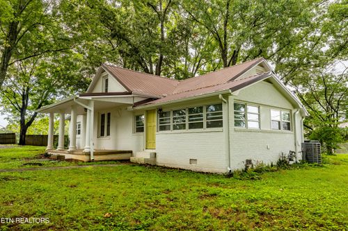 104 Helms Dr, Madisonville, TN, 37354-7608 | Card Image