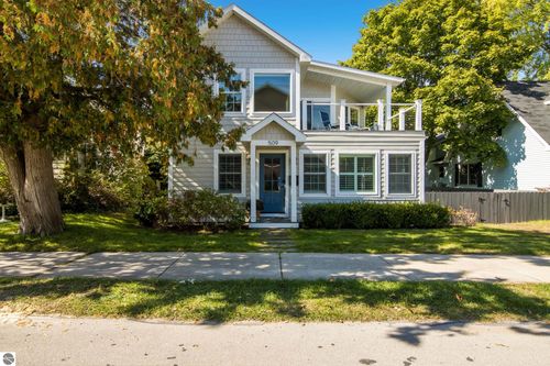 509 N Cedar Street, Traverse City, MI, 49684 | Card Image