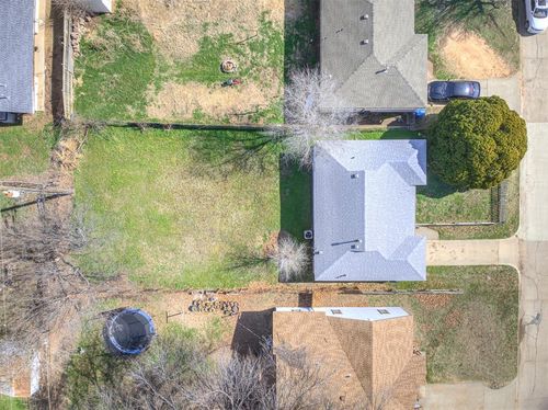 310 W Palm St, Enid, OK, 73701-2547 | Card Image