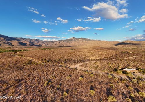 75-0000 S X9 Ranch Road, Vail, AZ, 85641 | Card Image