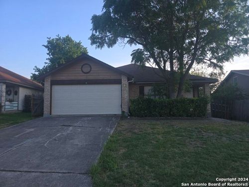 6670 Snow Meadow Dr, Converse, TX, 78109-3319 | Card Image