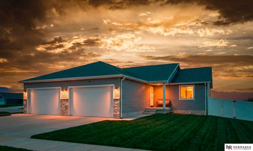 4062 W Gary Gately St, Lincoln, NE, 68528-1734 | Card Image