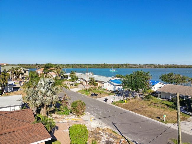 568 Johns Pass Ave, House other with 4 bedrooms, 3 bathrooms and null parking in MADEIRA BEACH FL | Image 94