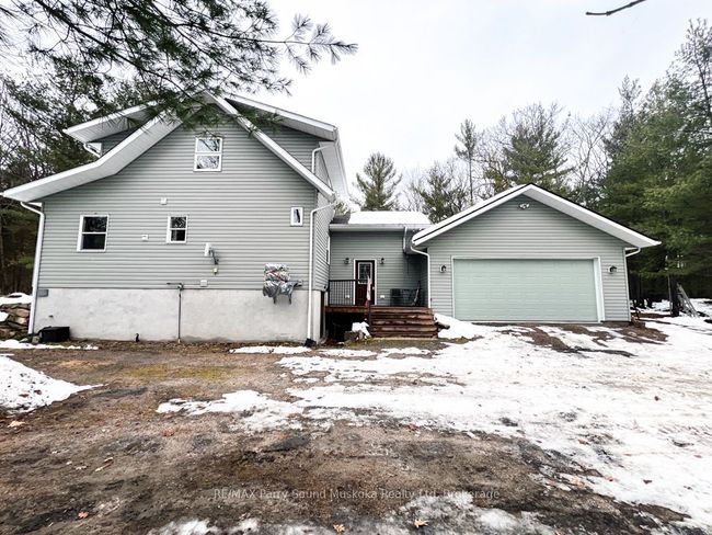 74 Carling Bay Rd W, House other with 2 bedrooms, 2 bathrooms and 4 parking in Nobel ON | Image 8