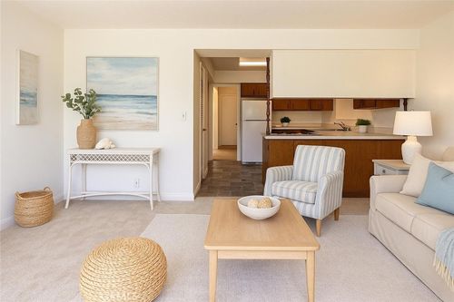 9924 Cedar St, Bellflower, CA, 90706-6910 | Card Image