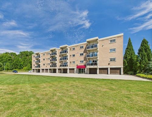 402-125 William Street N, Brockton, ON, N0G2V0 | Card Image