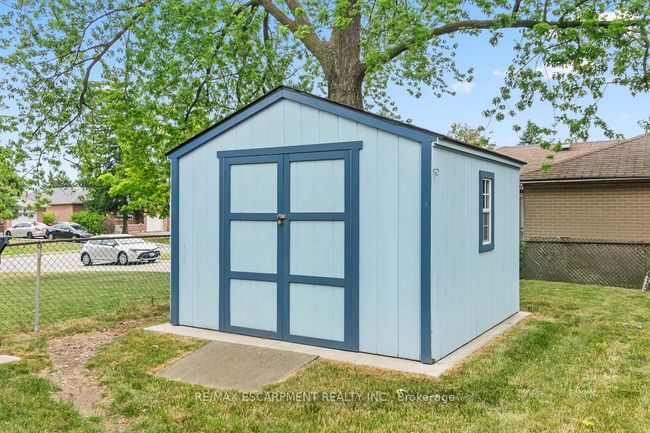 1 Dunbarton Cres, House other with 4 bedrooms, 3 bathrooms and 4 parking in Brampton ON | Image 39