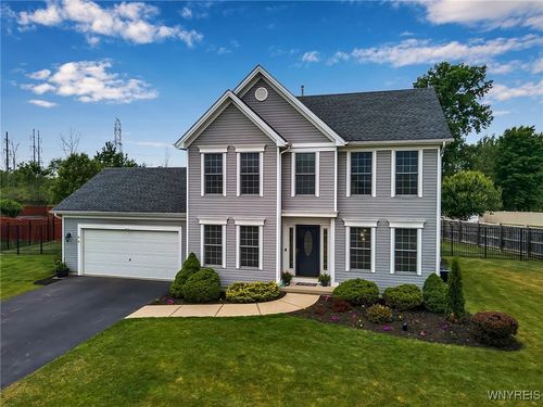 91 Caldwell Dr, West Seneca, NY, 14224-5008 | Card Image