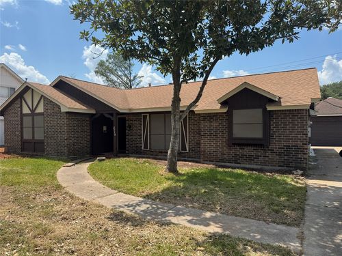 2716 Stratford St Street, Pearland, TX, 77581 | Card Image