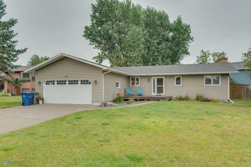 3119 Chelsea Ave S, Moorhead, MN, 56560-5318 | Card Image