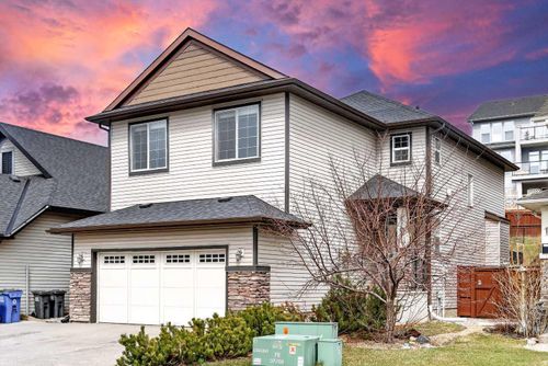 43 Heritage Hill, Cochrane, AB, T4C0L4 | Card Image