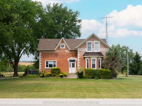 44470 Harriston Rd, Gorrie, ON, N0G1X0 | Card Image