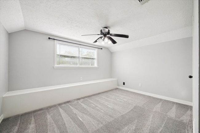 1804 Sleepy Creek Way, House other with 4 bedrooms, 2 bathrooms and 2 parking in Pearland TX | Image 23