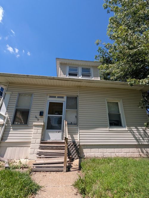 1612 7th St, Rock Island, IL, 61201-3213 | Card Image