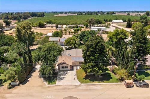 921 Christian Ave, Bakersfield, CA, 93314-7806 | Card Image