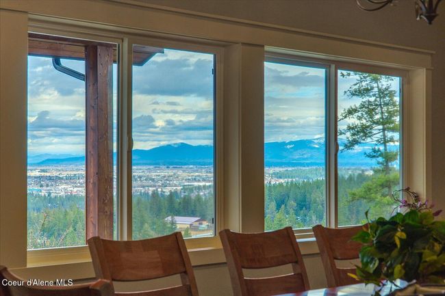 3772 S Schilling Loop, House other with 6 bedrooms, 4 bathrooms and null parking in Post Falls ID | Image 21