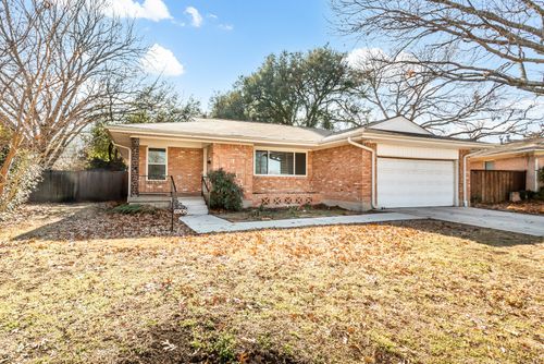 6908 Wake Forrest Dr, Dallas, TX, 75214-1741 | Card Image