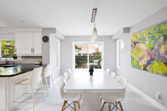 42 Miranda Crt, House other with 6 bedrooms, 5 bathrooms and 2 parking in Thornhill ON | Image 17