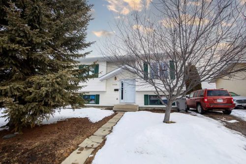 7039 93 St, Grande Prairie, AB, T8V6H4 | Card Image