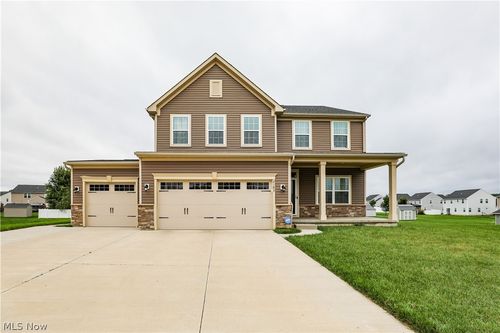 2183 Orchard Cir, Ravenna, OH, 44266-7867 | Card Image