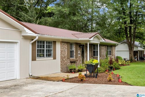 114 West St, PELL CITY, AL, 35125-6637 | Card Image
