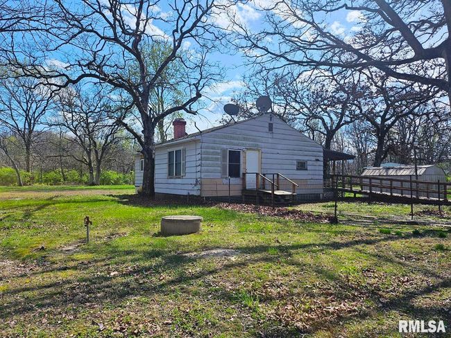 13973 Halliday Rd, Home with 2 bedrooms, 1 bathrooms and null parking in Plainview IL | Image 4